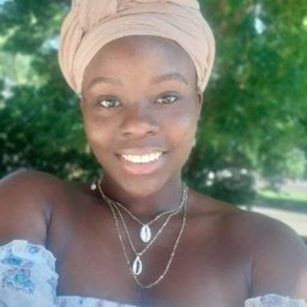 Meet your Posher, Sequerah